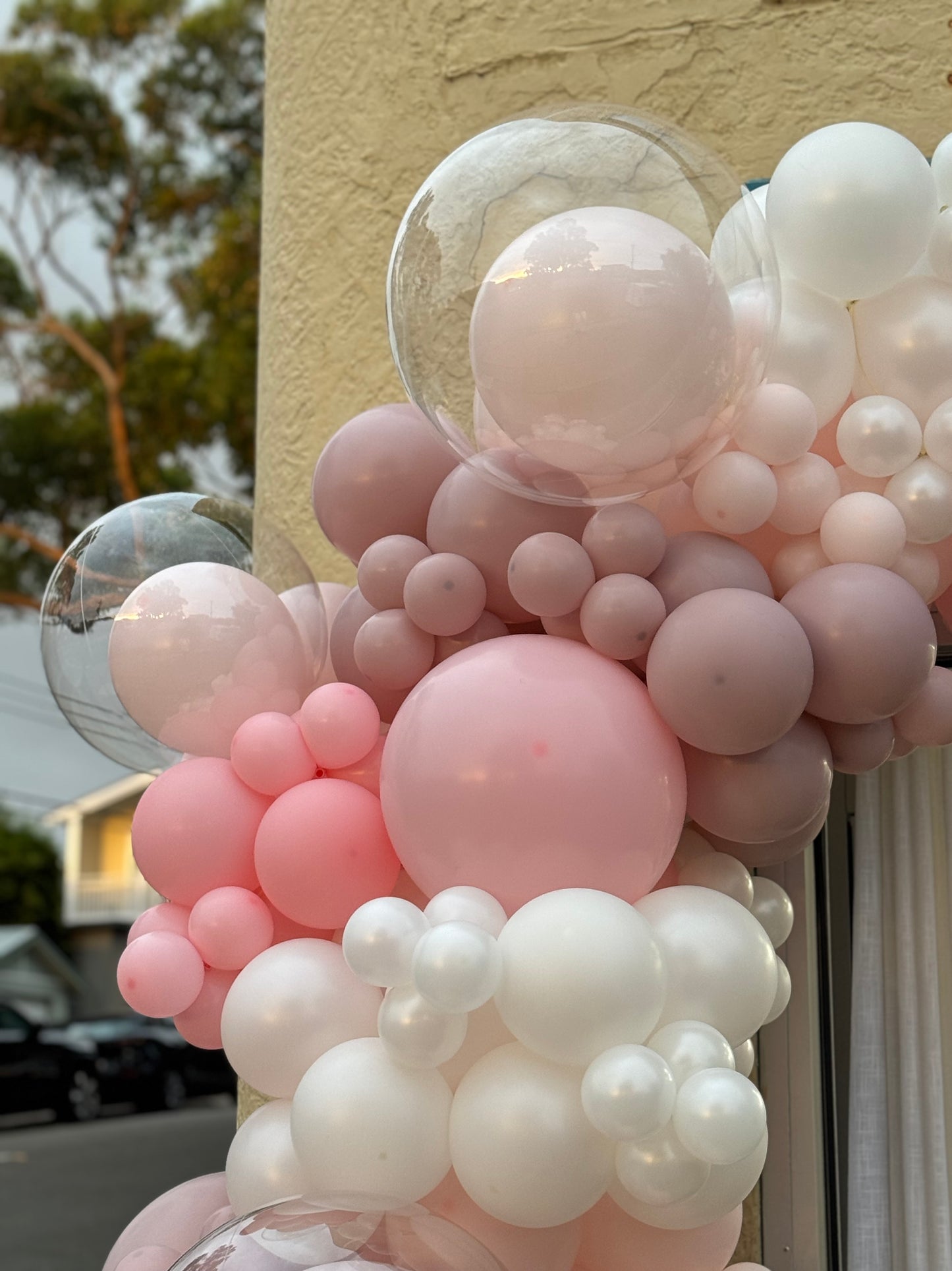 Free Standing Sydney Balloon Garland with Bubble Balloons